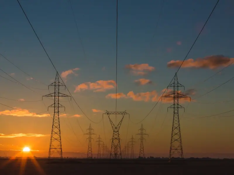 Power transmission lines